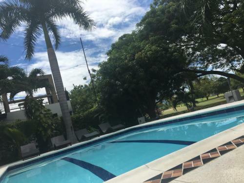 Casa Los Leones - El Pe�on