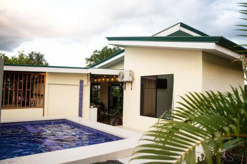 Villa Harmony Vacation Home/la Fortuna/piscina Privada