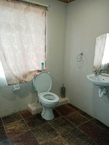 Hostal Isiqalo Guest House