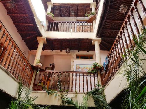 Hostal Riad Arambys