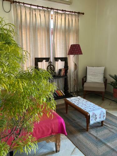 Go Pahadi Homestay