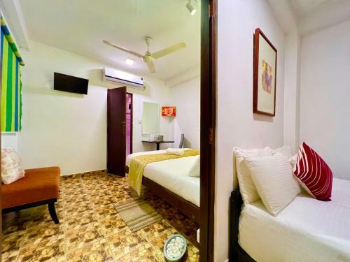 Hostal The Hub By Dorset