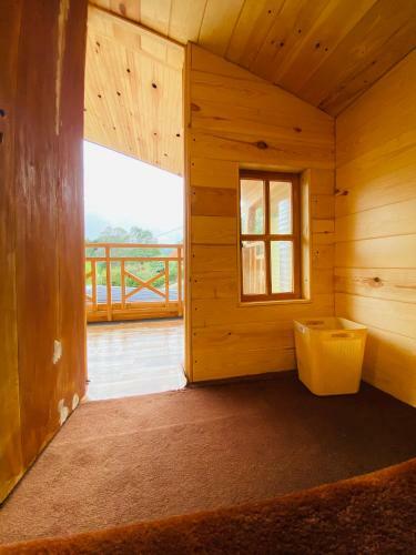 Sky Cabin