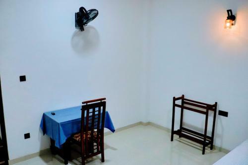 Villa White Palace Midigama