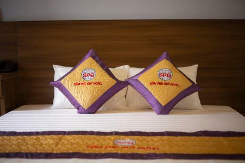 Hotel Kh�ch S?n S?m Ph� Qu� - Ninh Thu?n