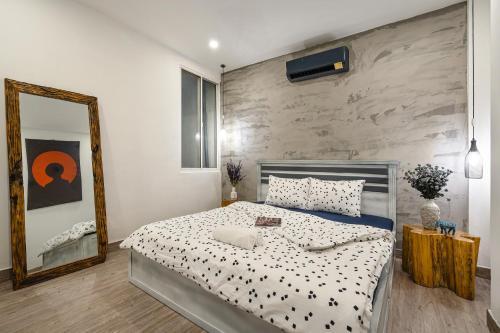 Pis Apartment In District 1
