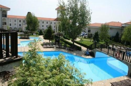 Apartamento ??????????? ? 5 ??????? ?? ????