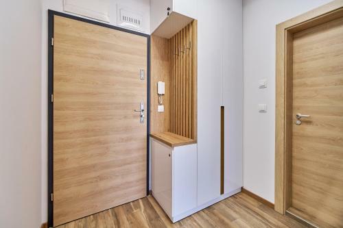 Marina Beach Azur- 100m From The Beach! Luxury Apartment!