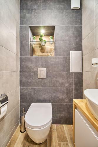 Marina Beach Azur- 100m From The Beach! Luxury Apartment!