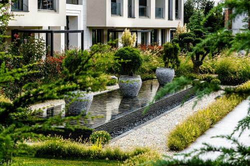 Marina Beach Azur- 100m From The Beach! Luxury Apartment!