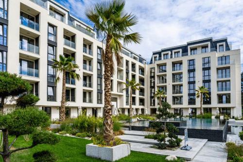 Marina Beach Azur- 100m From The Beach! Luxury Apartment!