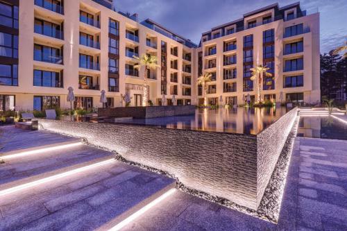 Marina Beach Azur- 100m From The Beach! Luxury Apartment!