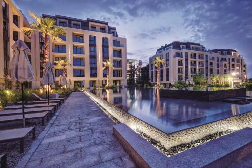 Marina Beach Azur- 100m From The Beach! Luxury Apartment!