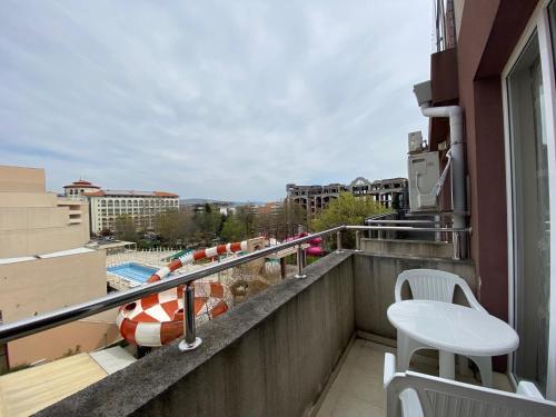 Private One Bedroom Apartment In Admiral Plaza A 10