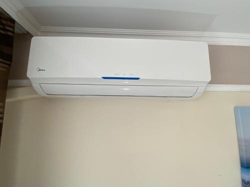Private One Bedroom Apartment In Admiral Plaza A 10