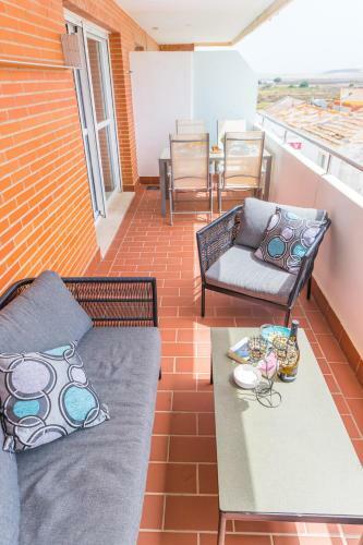 Apartamento Del Mar - Estupendo Piso Con Terraza En Segunda L�nea