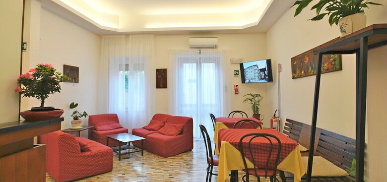 Hotel Bristol