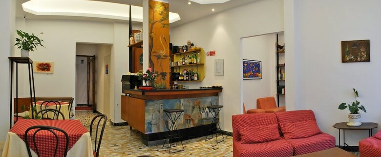 Hotel Bristol