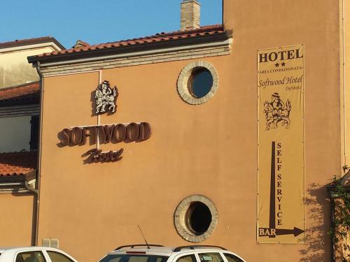 Hotel Softwood