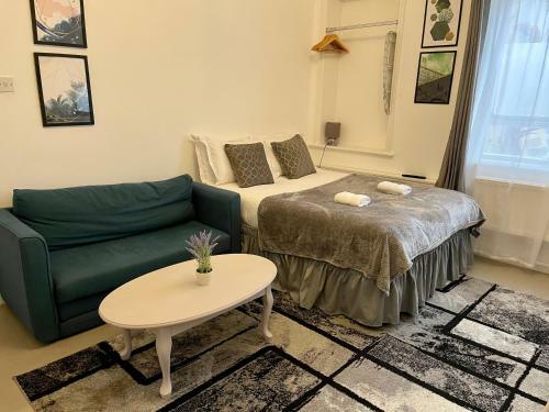 Brunswick Square Apartmenthotel & Spa