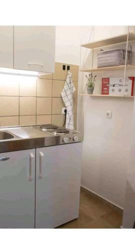 Romantic Stone- Studio Apartman