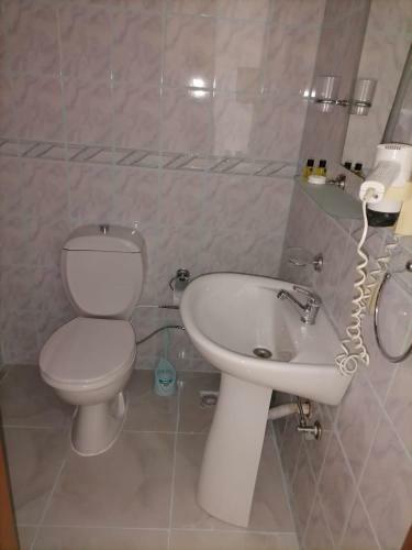 Hotel �zg�l Otel