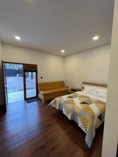 Hotel Camell�n De La Ferrer�a