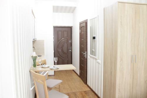 Stephanie Apartament At Staroyevreys?ka Street