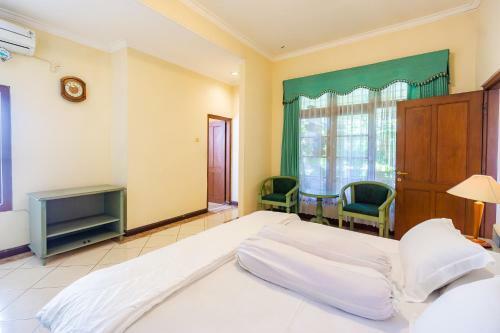 Villa Griya Kencana Jogja By Bukit Vista