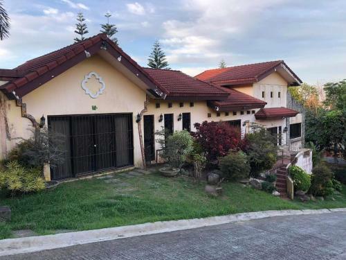 Bnr Tagaytay Guesthouse 4-bedrooms