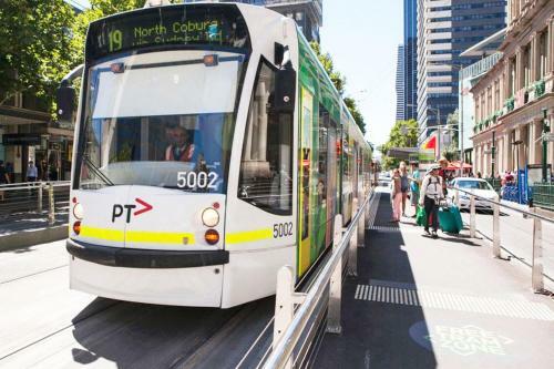 Apartamento A Modern & Cozy 2br Apt, 5-min Walk To Melbourne Central