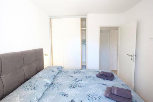 Apartment Smile