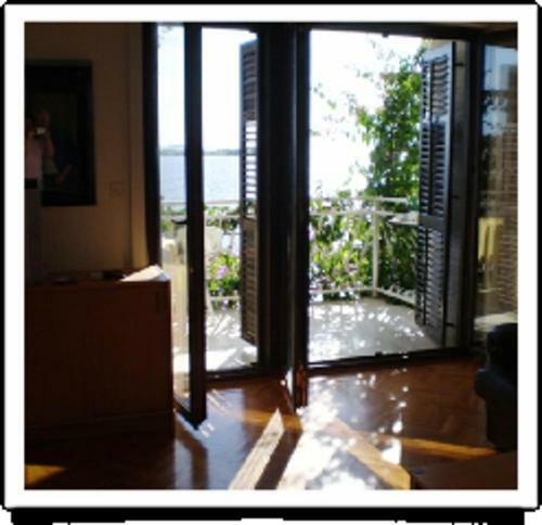Remarkable 2-bed Apartment In Tribunj