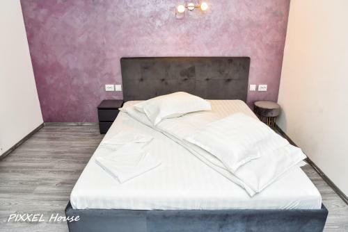 Hostal Pixxel House