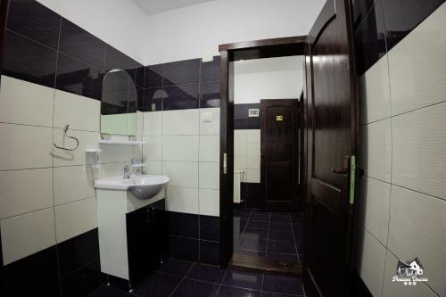 Hostal Pensiunea Veronica