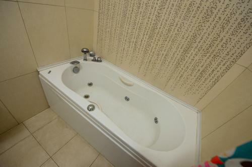 Apartment White Tudors Residence Mamaia