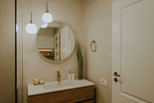 Luxury Apartment Iosia Residence