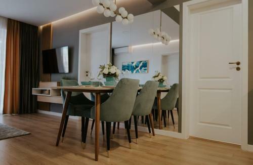 Luxury Apartment Iosia Residence