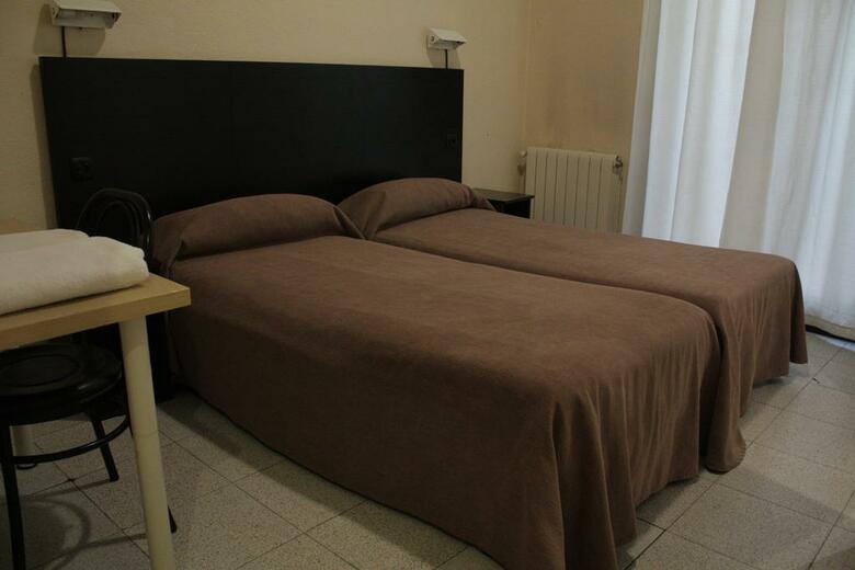Hostal Baires