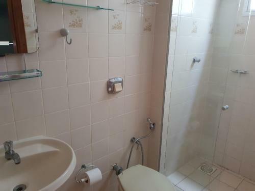 Apartamento Edificio Olinda, 50mts Da Praia Do Morro