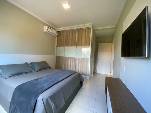 Apartamento Dois Quartos Em Frente � Praia Do Campeche