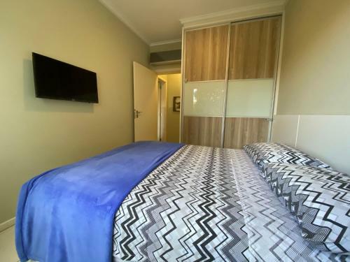 Apartamento Dois Quartos Em Frente � Praia Do Campeche