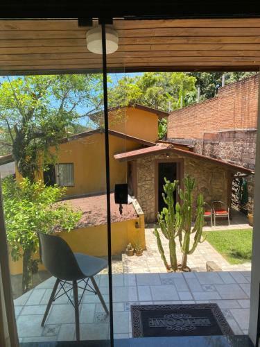 Hostal Plumeria Guest House