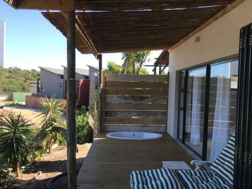 Villa Afrishack