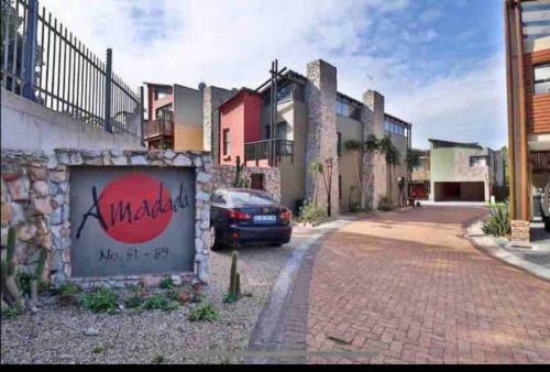 Villa Afrishack