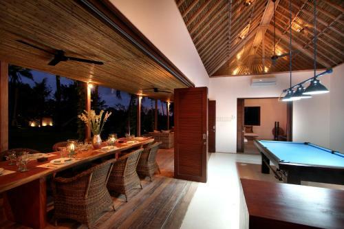 Istana Semer - Lovely Spacious Bali Tropical Villa
