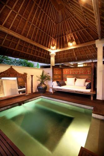Istana Semer - Lovely Spacious Bali Tropical Villa