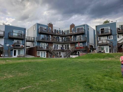 Apartamento Lake Front Condo 1bd - Fully Remodeled!
