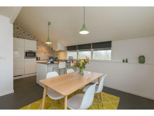 Superb Apartment On A Mini Campsite, 1000 Meters From The Beach