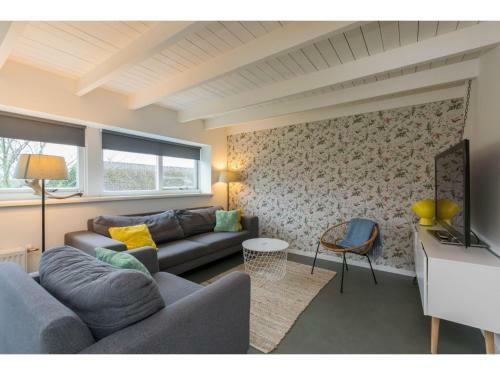 Superb Apartment On A Mini Campsite, 1000 Meters From The Beach